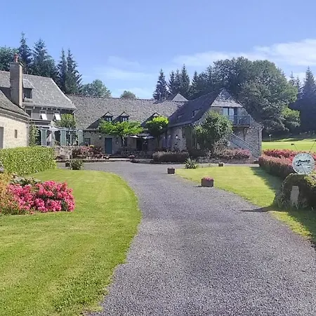 Appart-hotel Du Golf De Laguiole 酒店