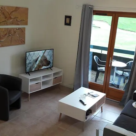 Appart-hotel Du Golf De Laguiole